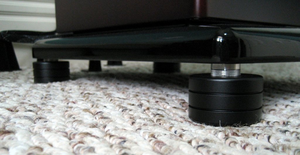 Auva 50 Speaker Isolators