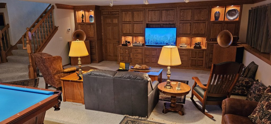 Music-Room