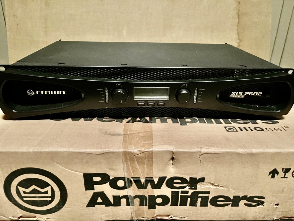 XLS 2502 front