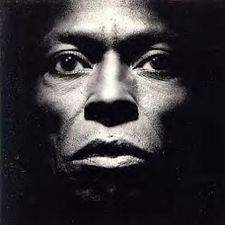 Miles Davis-Tutu -album cover-