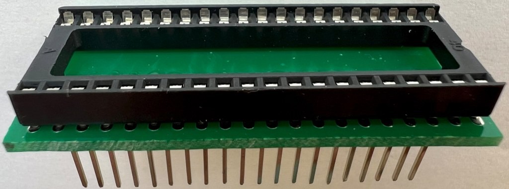 Figure-3 40-Pin Socket