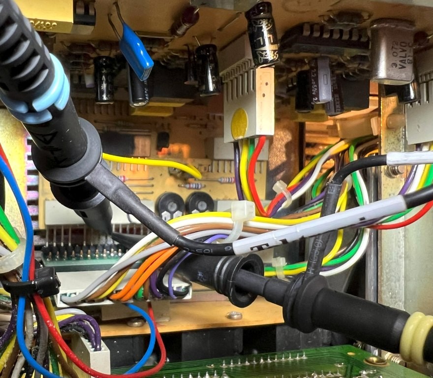 Figure-13 Pin-6 QP-TR Pin-7 QP-TL