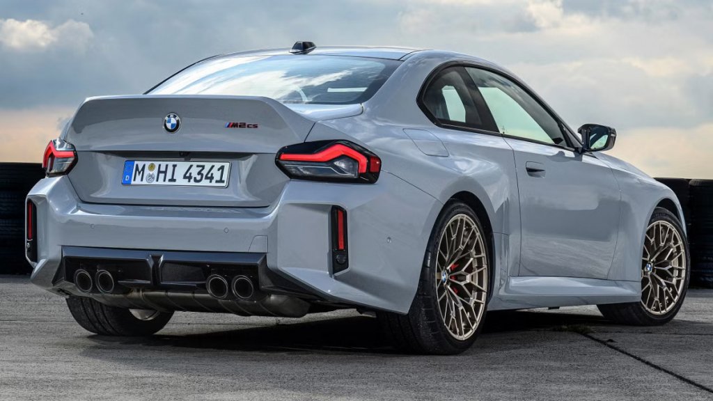 2026 BMW M2 CS