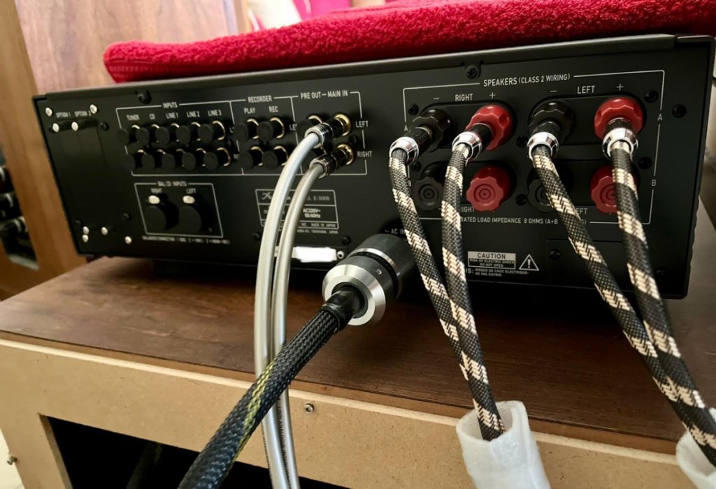 E3K33