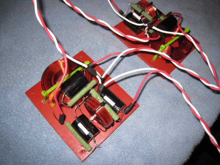 Assembled Neo 1 crossover - Picture 2