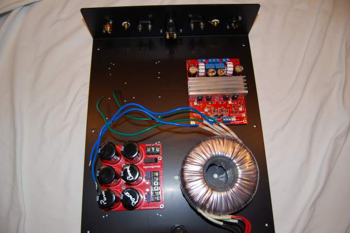 This is showing that you can have two amp boards in the chassis. Shown is the Super D.