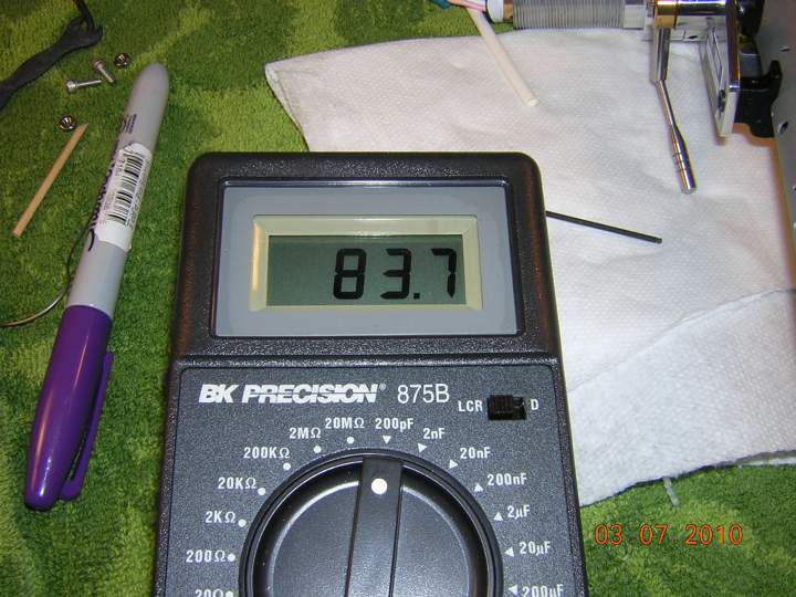 Checking / measuring cable capacitance.