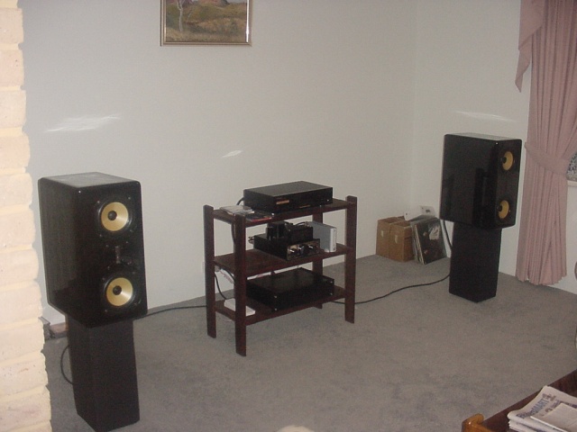 photo of rest of system those speakers are something special from war audio