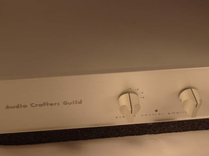 1000 Control Amp front panel closeup