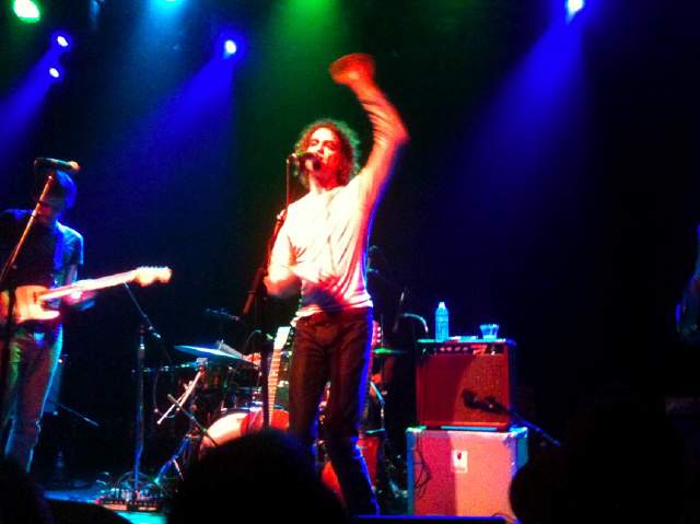 Sean Hayes @ The Independent 2010

Shake your body!!