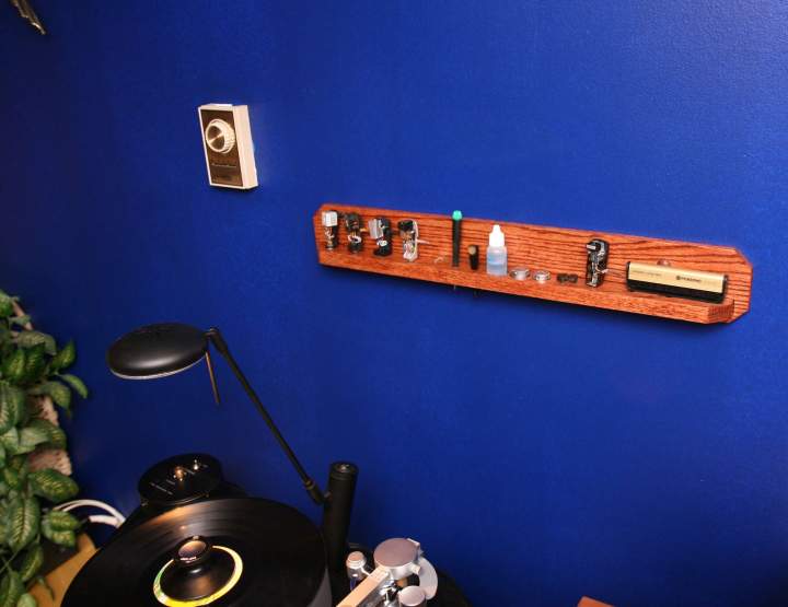 cartridge holder 1