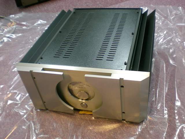 Pass Labs X250 power amplifier
