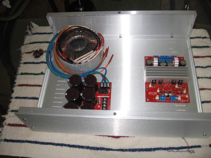 Amp parts positioned in Par Metal case