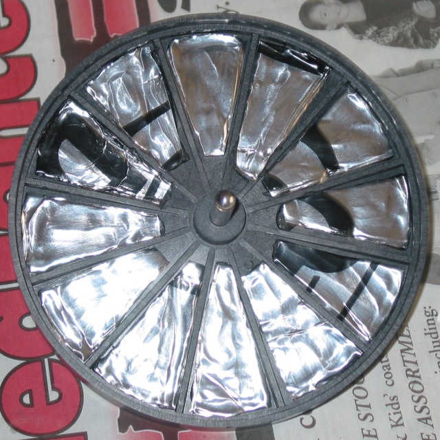 underside of plastic subplatter with some dynamat added