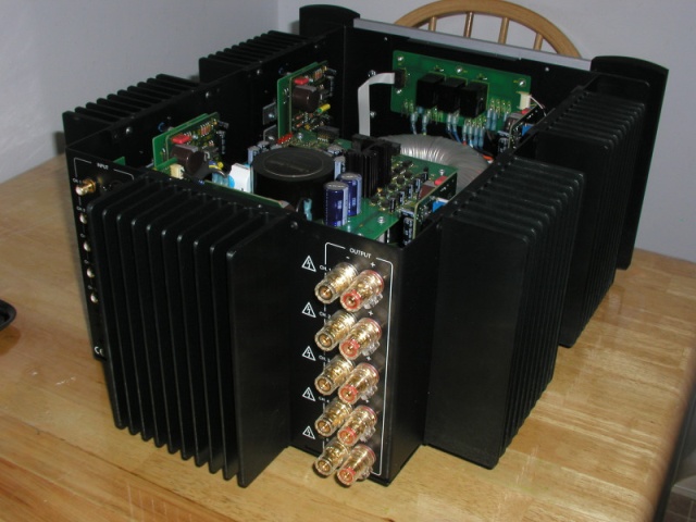 Classe Audio CAV-180 Monster