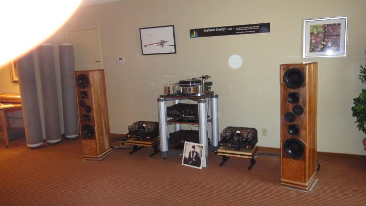 Galibier TT, Atma-Sphere amps and Ulysses speakers.