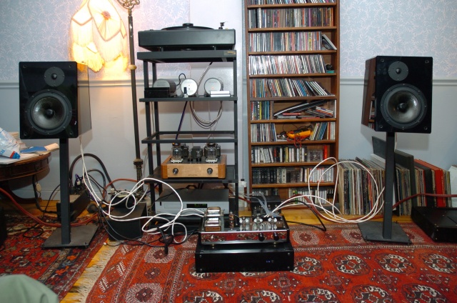Second setup w/AKSA amp, Philly Audio pre, MM De