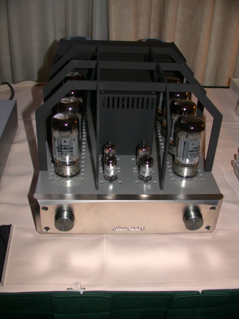 Almarro Amp