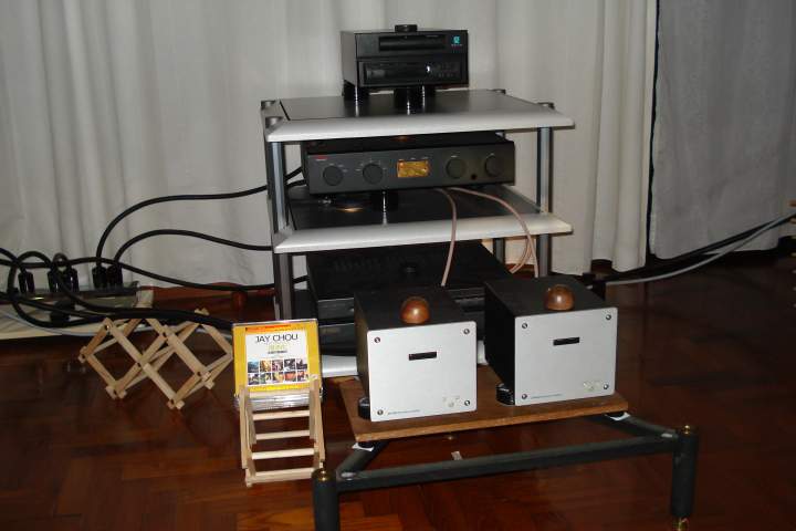 Nov 2010 - have moved the rack to the centre..