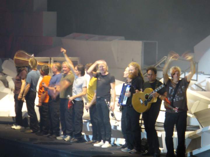 Roger Water The Wall 12-11-10 