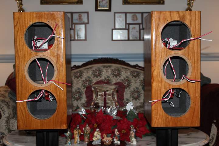 N3S cabinets showing location of No-Rez and crossover filters.