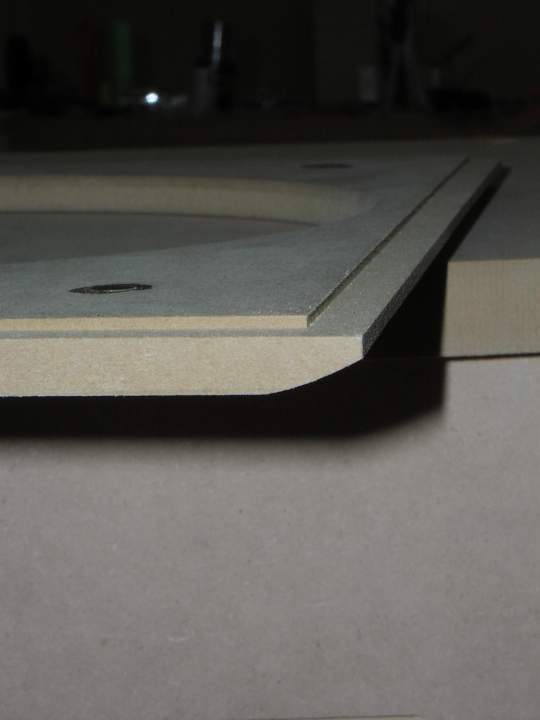 Grill edge detail