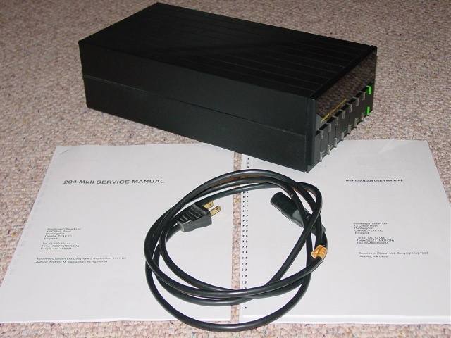 meridian 204 - left side- and manuals