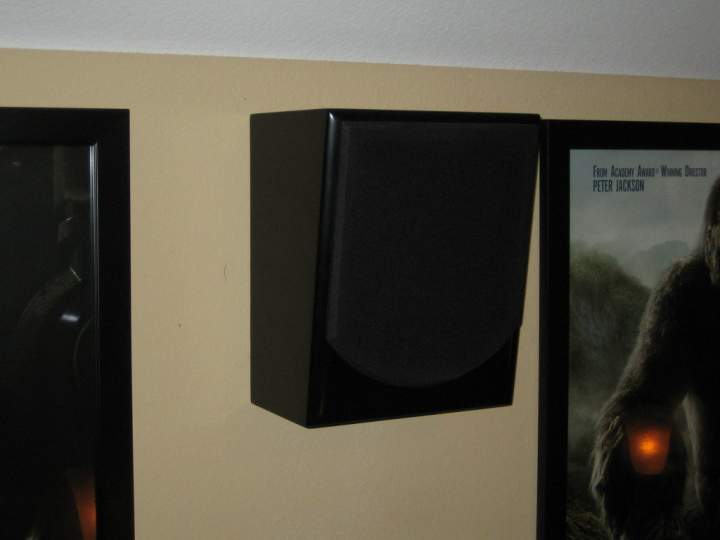Rear surround screen on