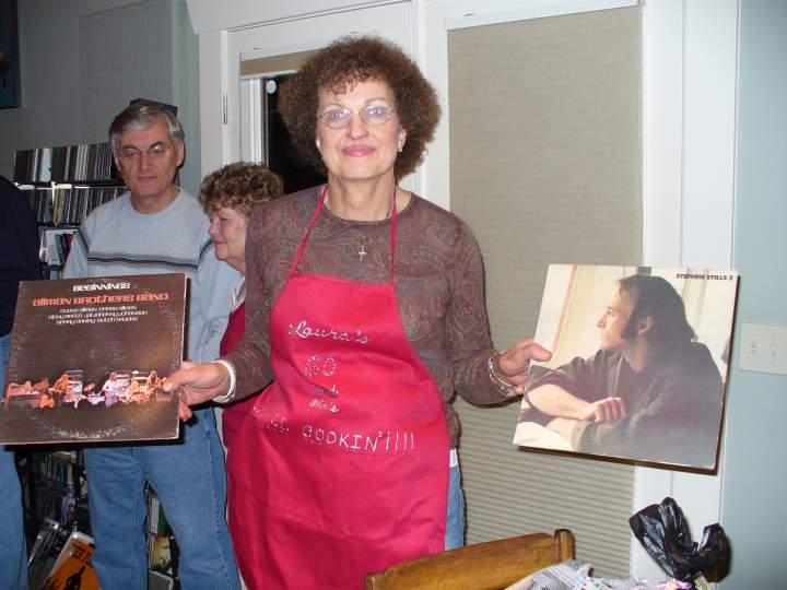 vinyllady with albums