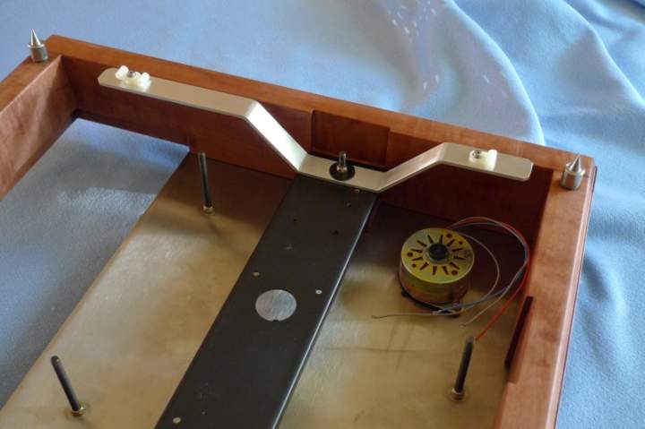 Plinth Cable Bracket