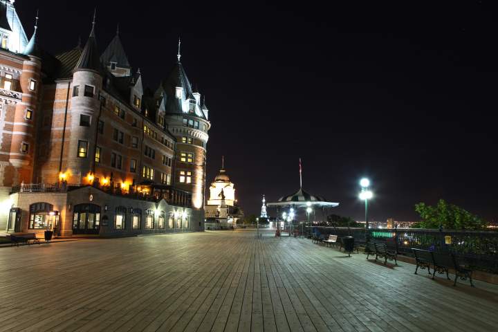 Le Chateau Frontenac from the side
