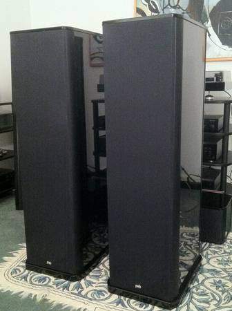 Psb Stratus Gold i, in black piano lacquer..