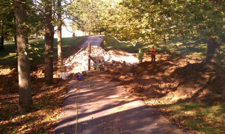 more construction 3