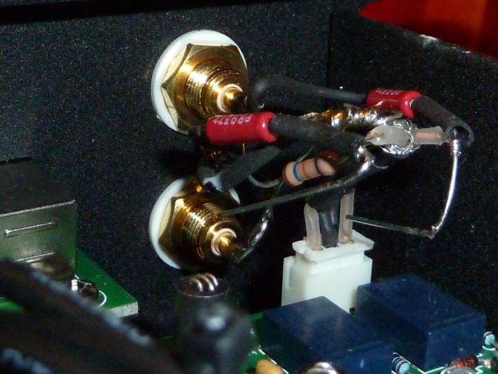 Side view of resistor network replacing vol. pot