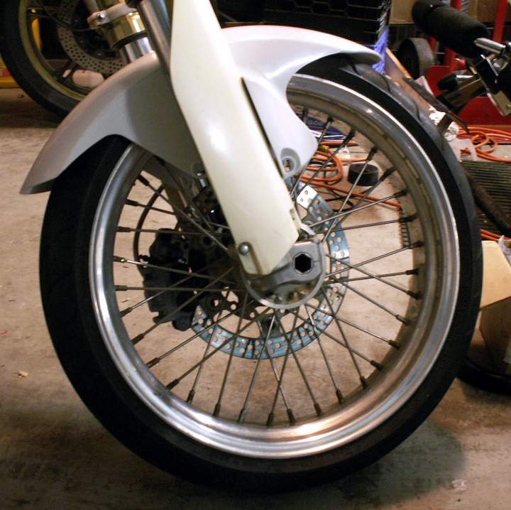 sm fender-3, right side close-up