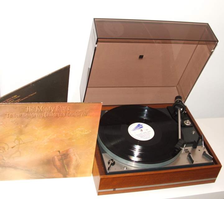 Moody Blues - To Our Children's Children