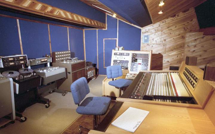 Studio 19 Nashville TN (design, equip, install)