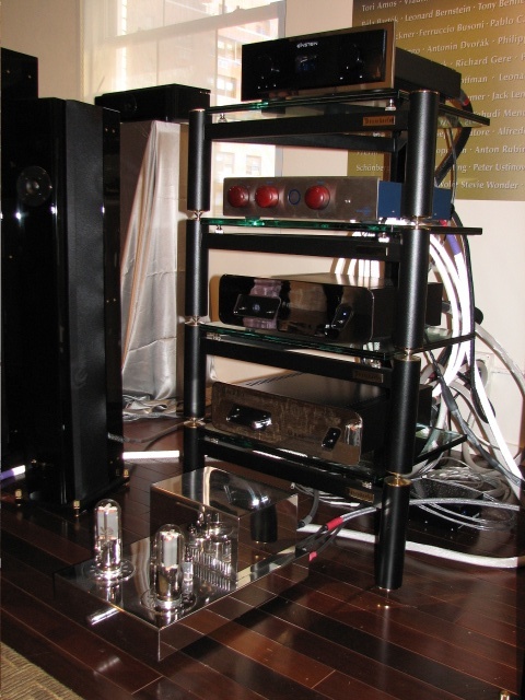 From the top: Eclipse CDP, Blue Circle NSCS Integrated, Art Audio prototype Integrated, Gill Audio preamp, Art Audio Carissa amp