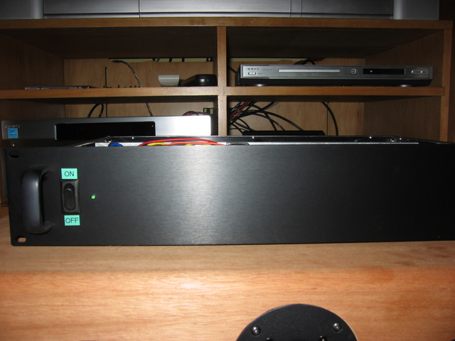 Hypex Uc D 400amp 1: 
On/off label for toggle power switch. LED light as well.