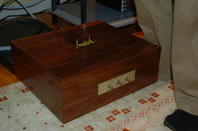 Inside Gordy's amp