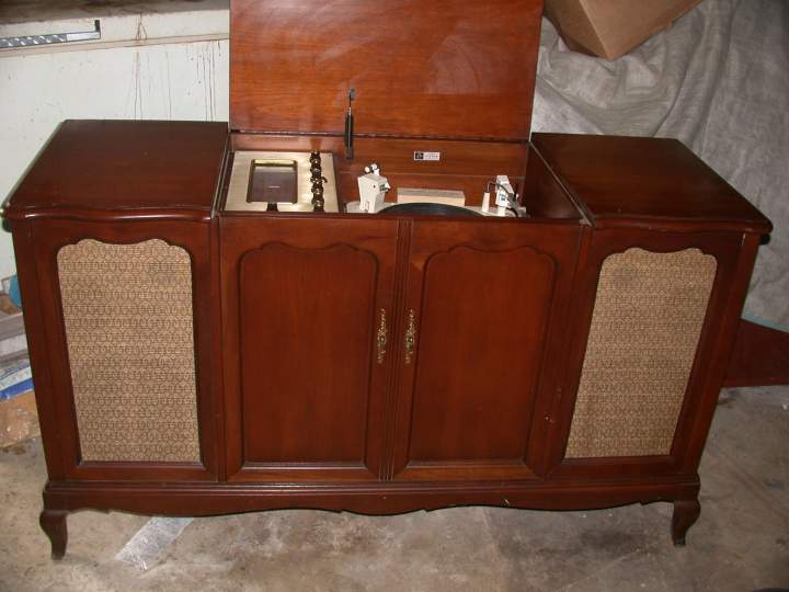 'The Fisher' console (2)