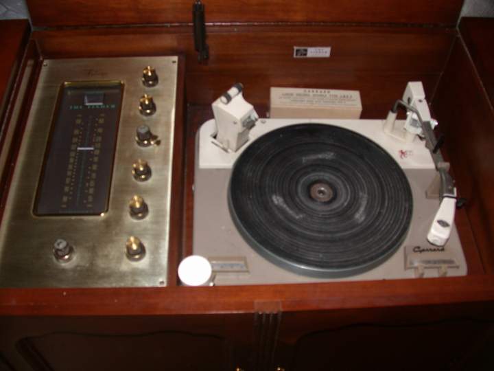 'The Fisher' console (3)
