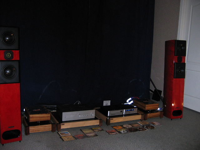 Acoustic Zen and Red Dragon Audio suite1507 pic2