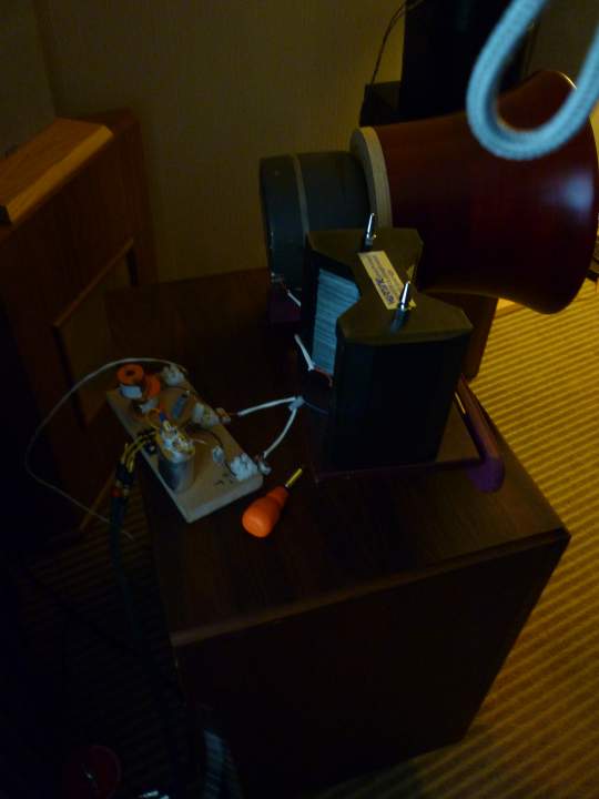 Southeast Michigan Audio Club (SMAC) room at AKFest 2012 featuring DIY speakers using Heil drivers from a pair of AMT-1 speakerrs (see Mwhell's room to find out what happened to the bass bins :^)).