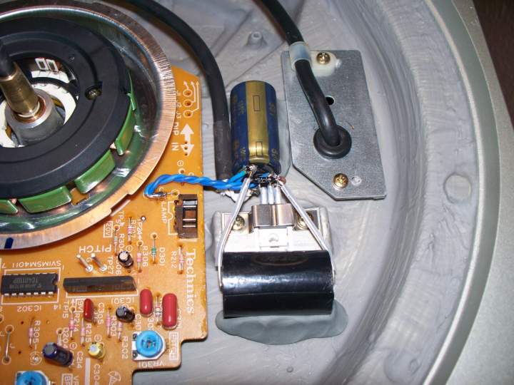 LT317 regulator circuit for SL1200