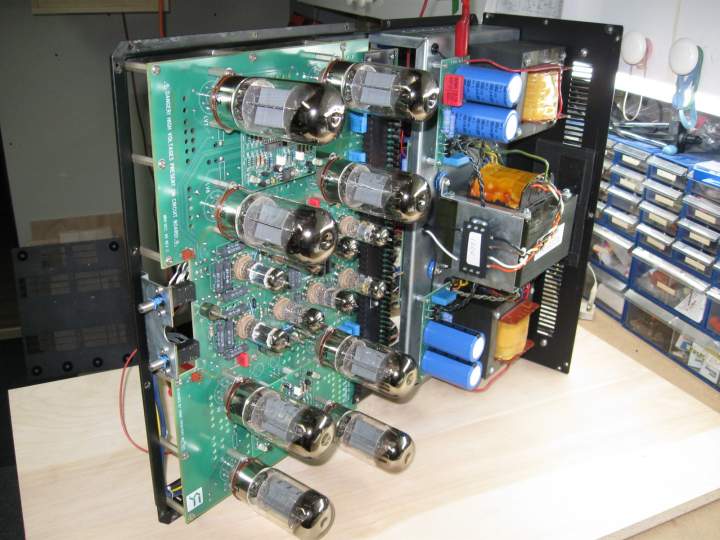 Sonic Frontiers Power 2 power amplifier