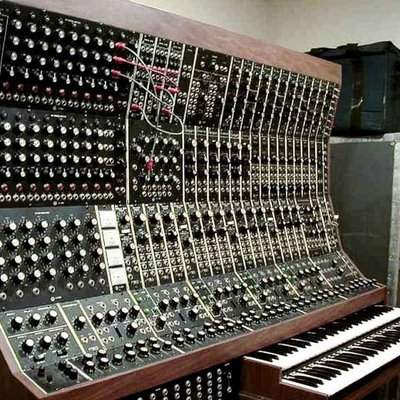 moog