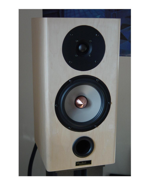 speakers 004A