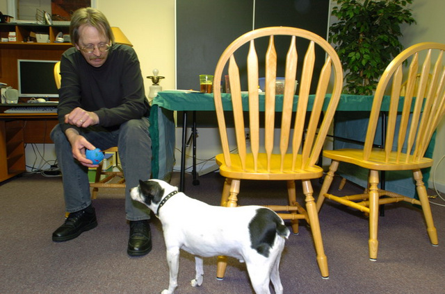 Chris playing with the Emil's Audiophile dog