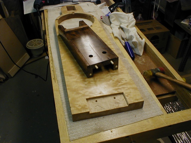Setting the dowels